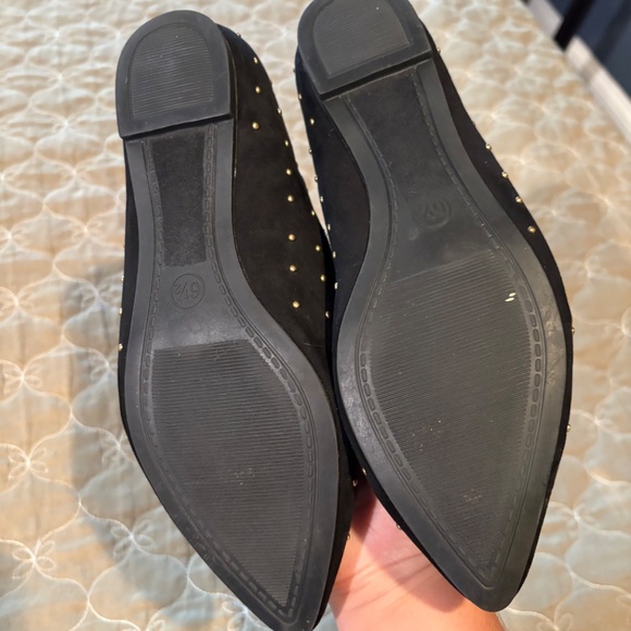 Black and gold flats - Picture 4 of 4